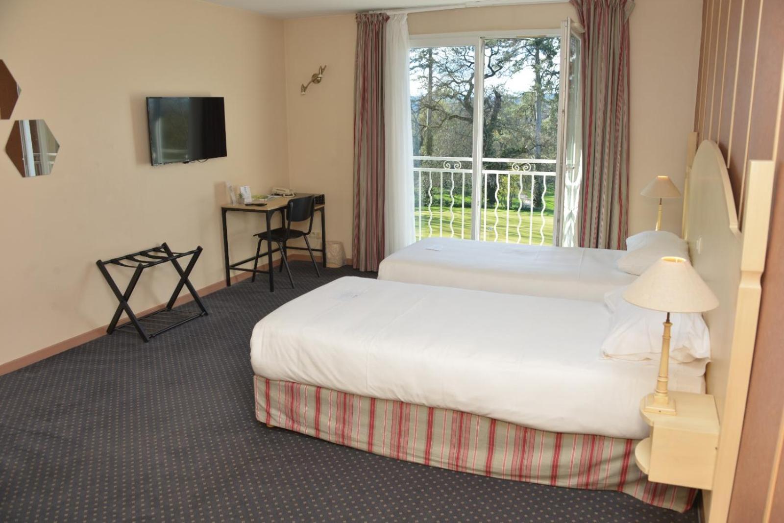 Best Western Golf D'Albon Esterno foto