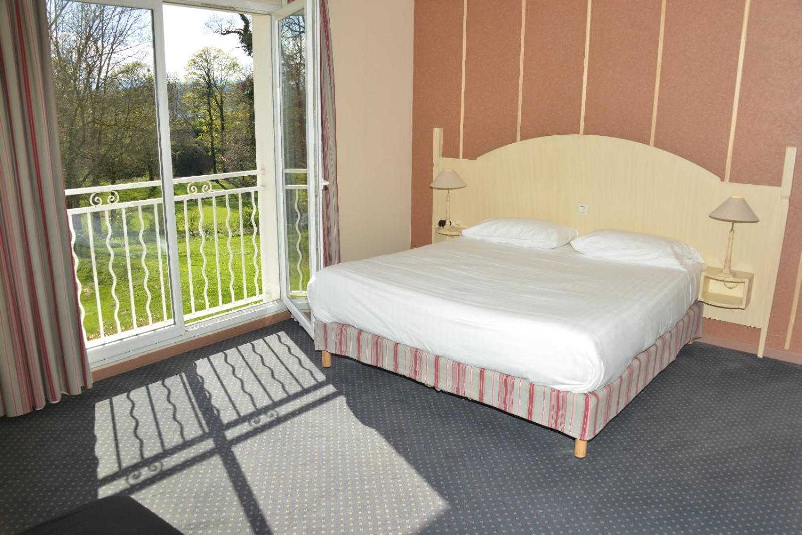 Best Western Golf D'Albon Esterno foto