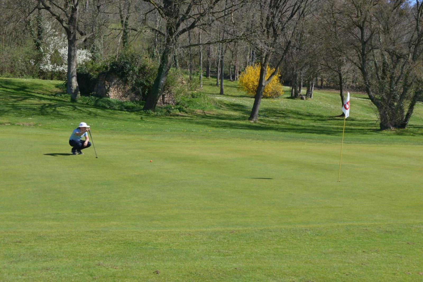 Best Western Golf D'Albon Esterno foto