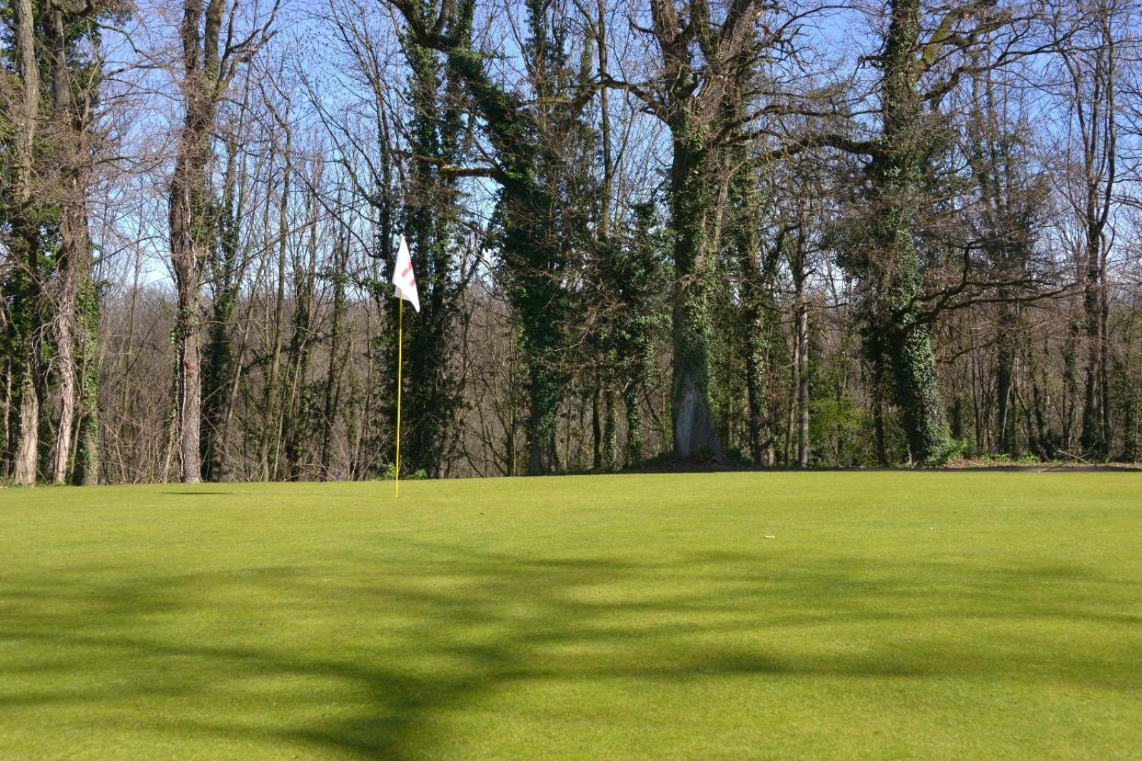 Best Western Golf D'Albon Esterno foto
