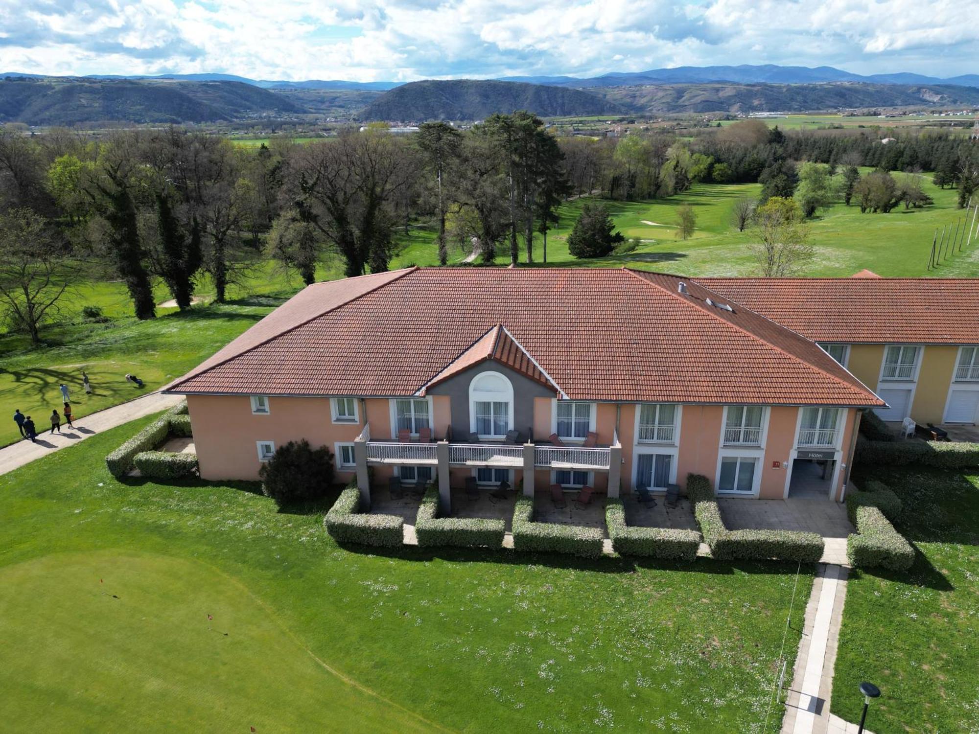 Best Western Golf D'Albon Esterno foto