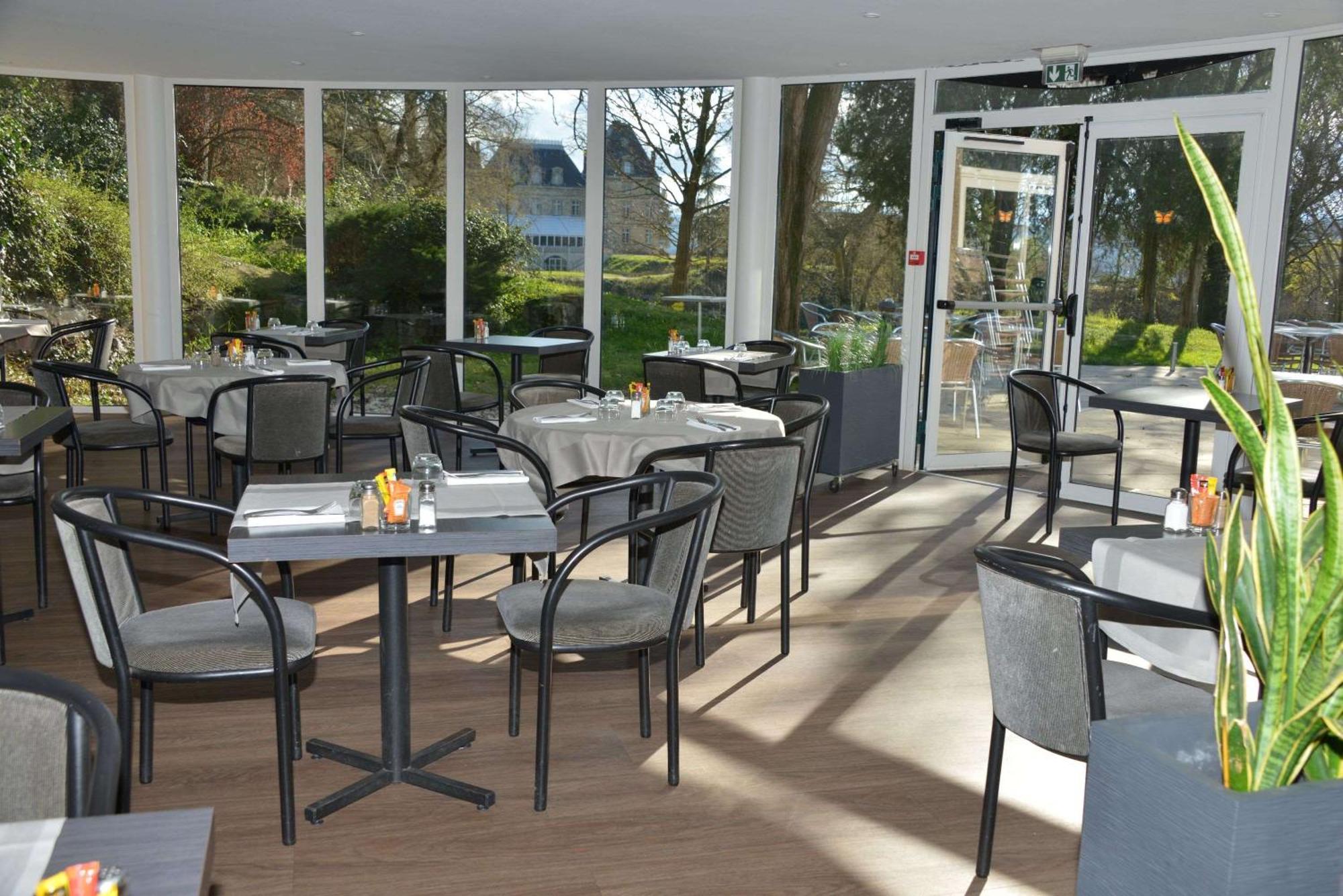 Best Western Golf D'Albon Esterno foto