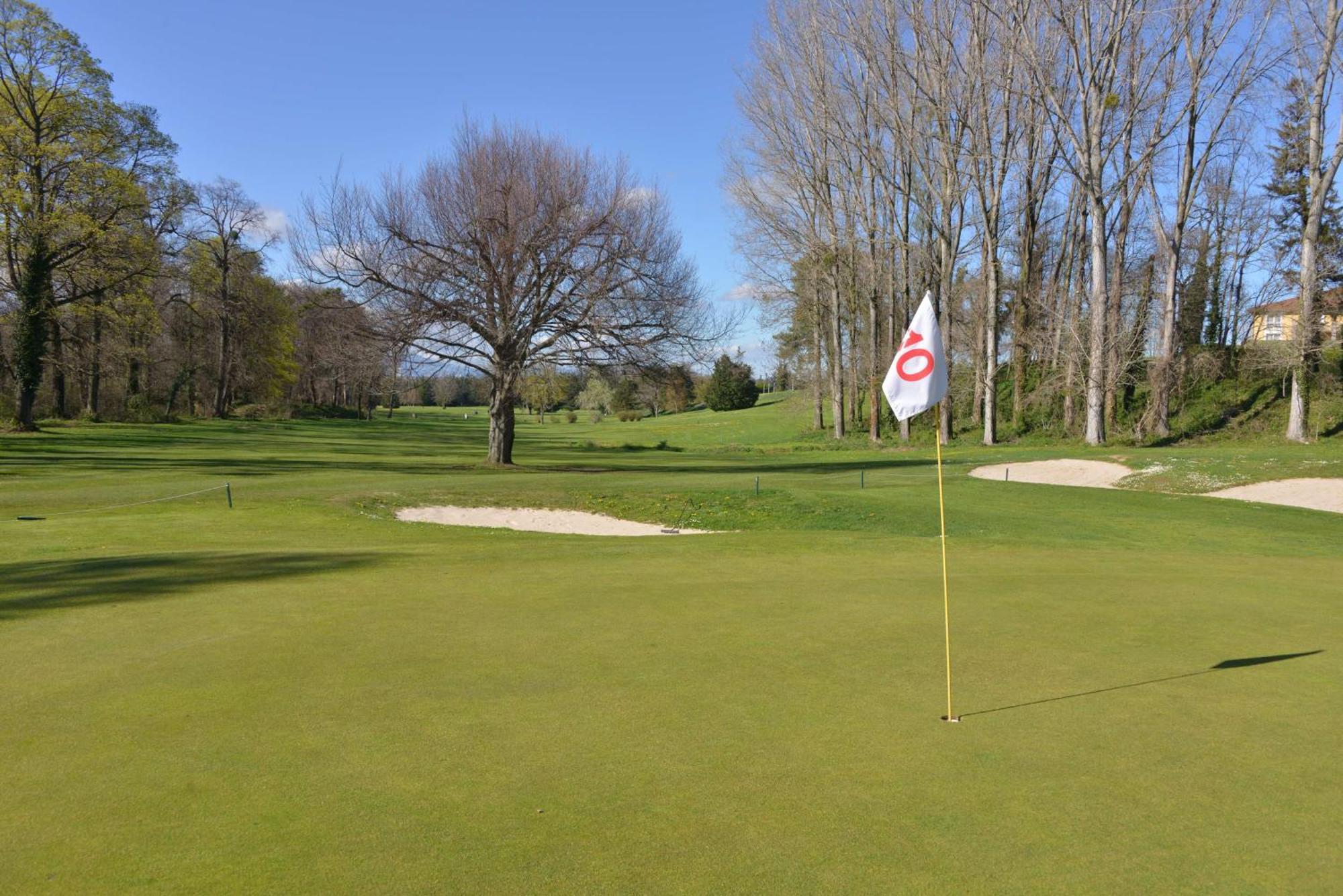 Best Western Golf D'Albon Esterno foto
